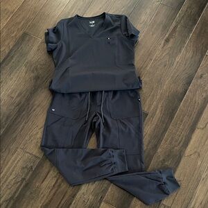 Koi Women's Gray Scrub Set